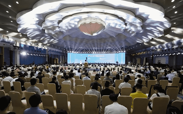 DWIN подписала контракт с проектом сотрудничества между школой и предприятием Пекинского технологического института